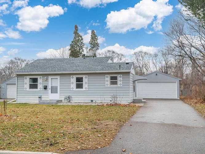 6709 52nd Avenue N Crystal, MN 55428