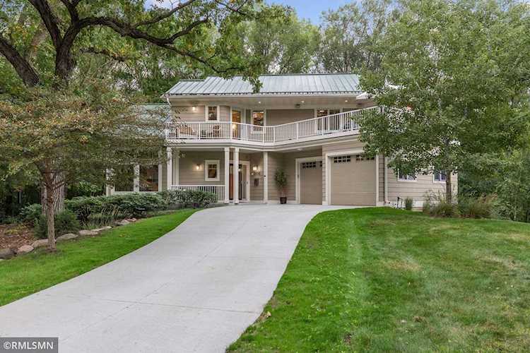 2600 Natchez Avenue S Saint Louis Park, MN 55416
