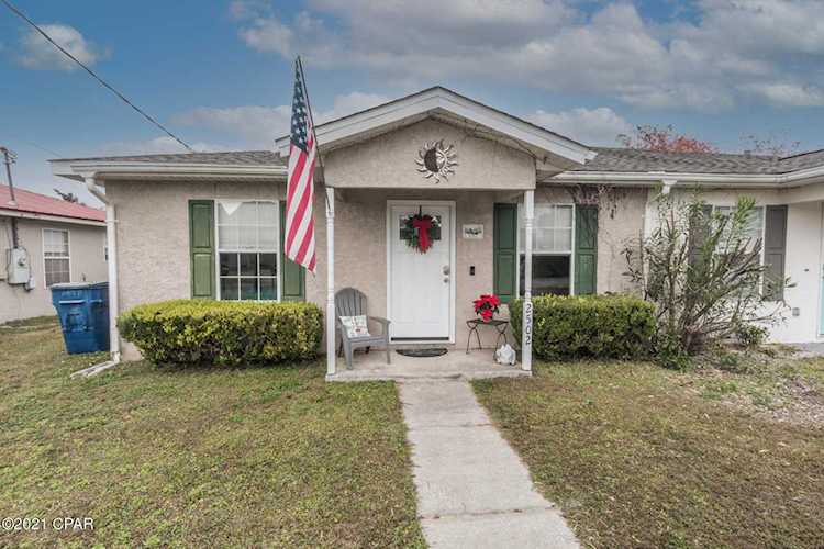 2502 W 10th St #B Panama City, FL 32401