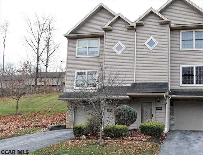 658 Oakwood Avenue State College, PA 16803 | home for sale | KBB Photo 1