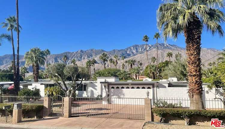 555 S Roxbury Dr Palm Springs, CA 92264