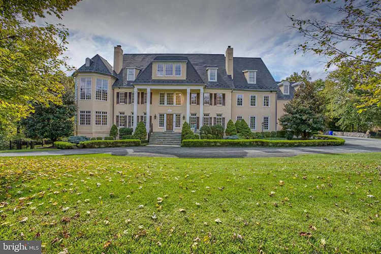 11804 Centurion Way Potomac, MD 20854