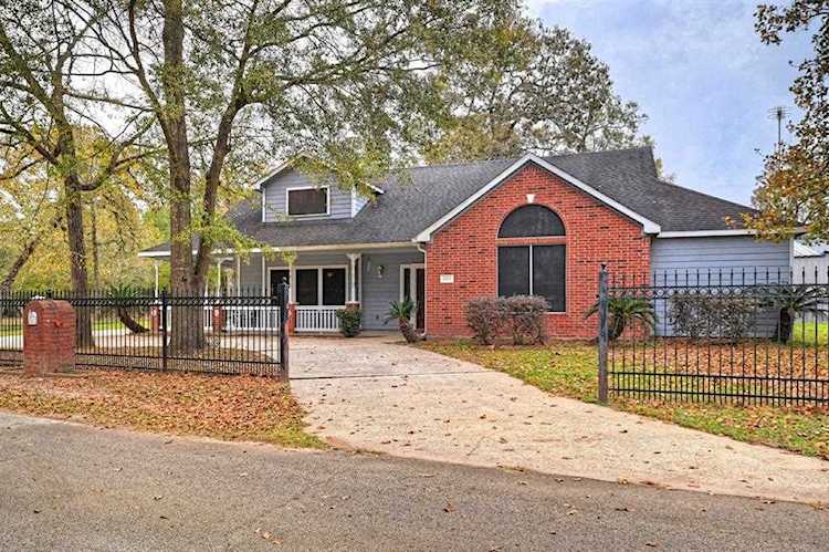10631 Fussel Rd Conroe, TX 77385