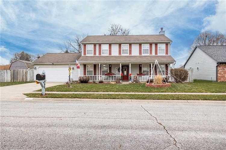727 Arbor Woods Dr Indianapolis, IN 46241 | MLS 21827569 Photo 1