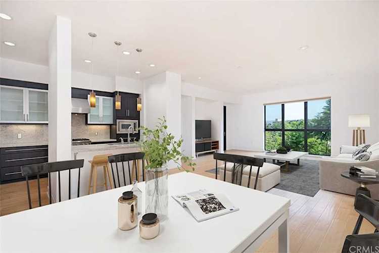 402 Rockefeller #309 Irvine, CA 92612