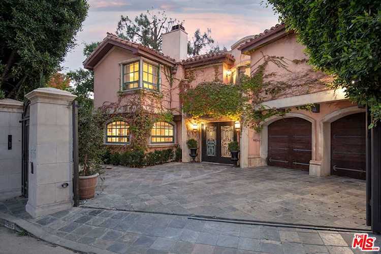 1595 Lindacrest Dr Beverly Hills, CA 90210