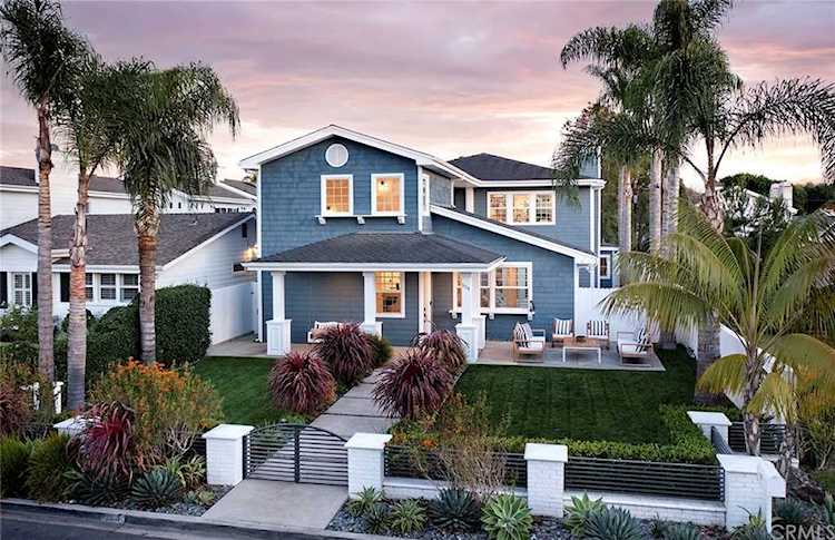 534 Catalina Dr Newport Beach, CA 92663 | MLS LG21246894 Photo 1