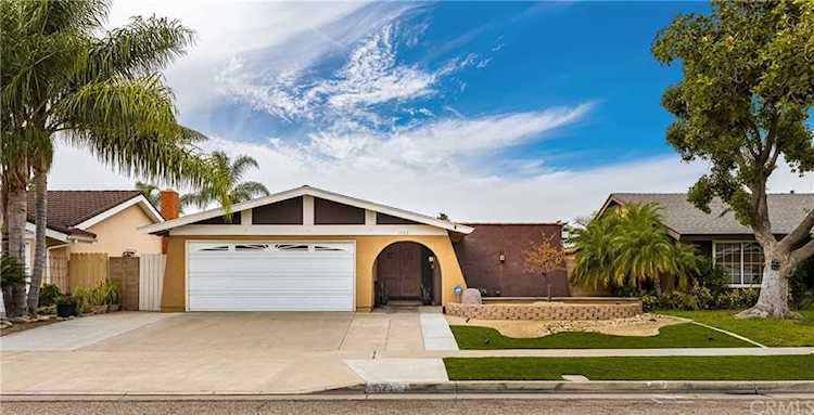 1123 S Chaucer St, Anaheim, CA 92806 | MLS# PW21235902 | home for sale Photo 1