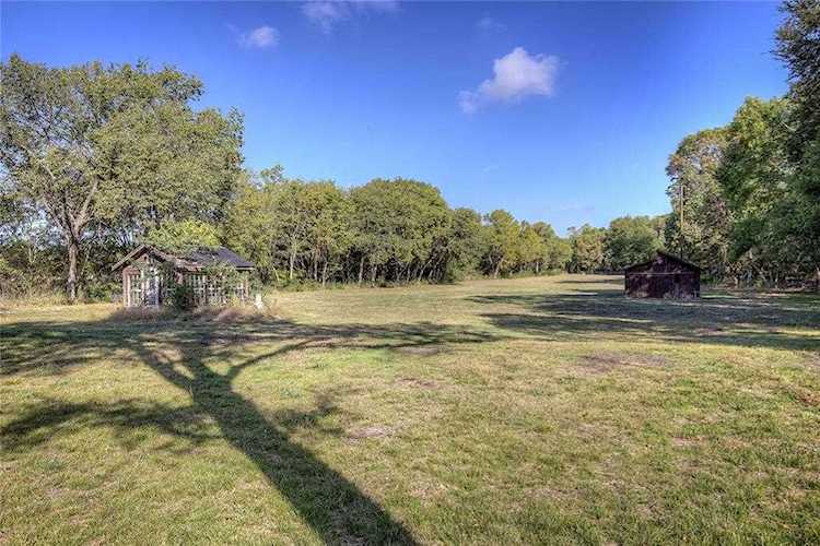 7405 County Road 124 Mckinney, TX 75071