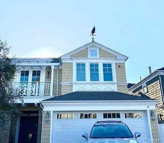 2801 Palm Ave Manhattan Beach, CA 90266 | MLS SB21040683 Photo 1