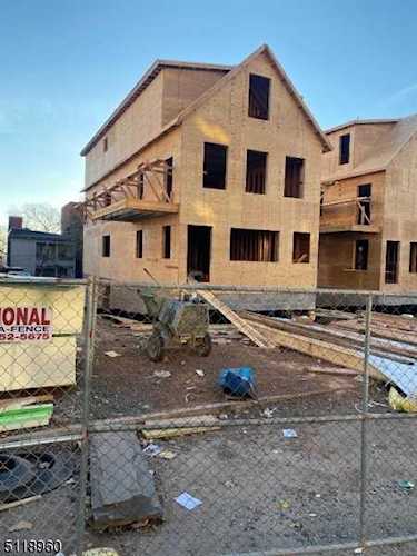 94 Milford Ave Newark City, NJ 07108