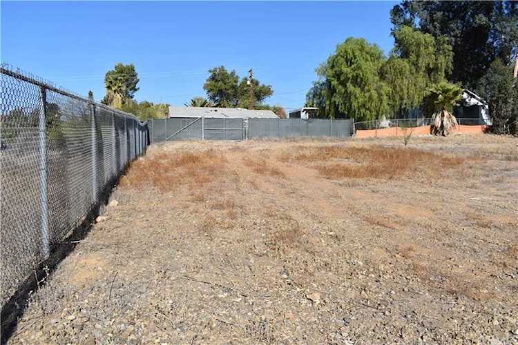 54 Wells Place Menifee, CA 92587