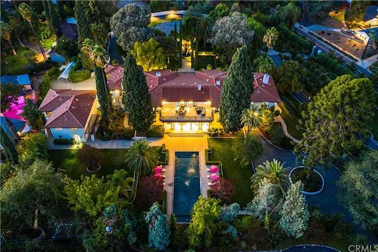 1350 S Center St Redlands, CA 92373