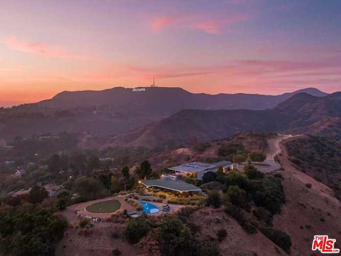 2600 Wild Oak Dr Los Angeles, CA 90068