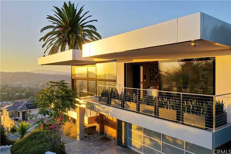 1936 Hanscom Dr South Pasadena, CA 91030