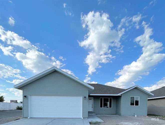 257 W 3rd Street Burley, ID 83318 | MLS 98810042 Photo 1