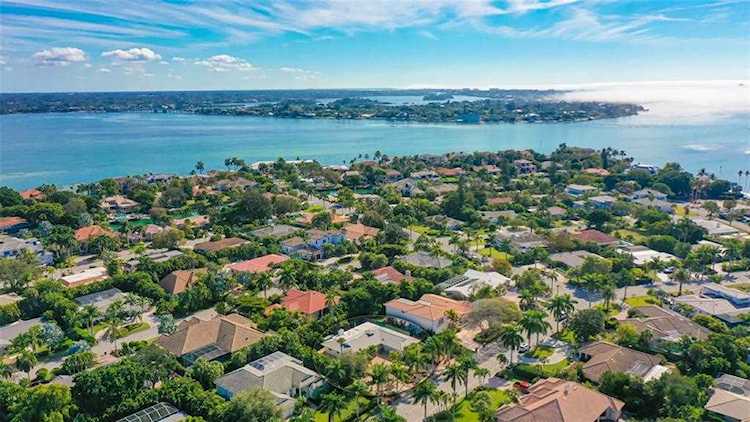 533 Bird Key Dr Sarasota, FL 34236