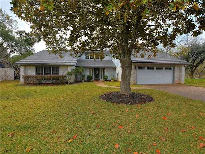 11138 Pinehurst DR Austin, TX 78747