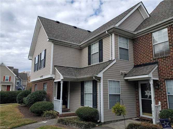 1814 Willow Point Arch Chesapeake, VA 23320