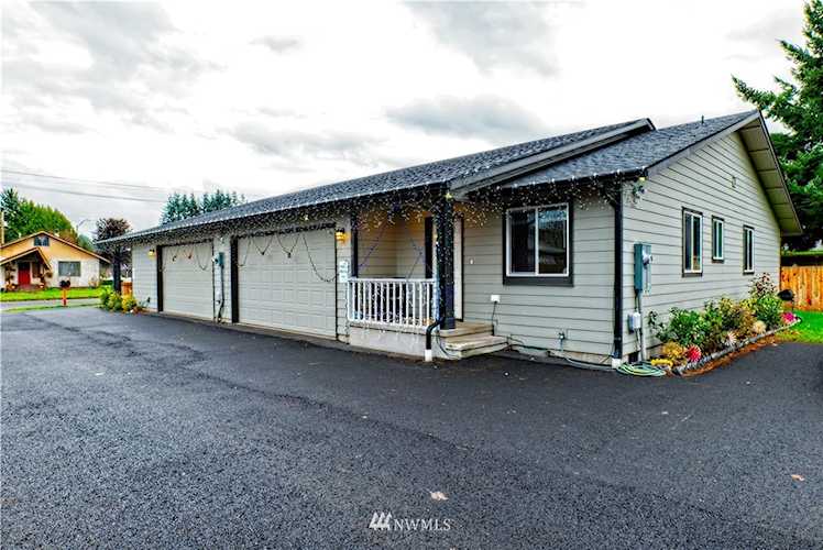 609 S Washington Ave #A/B Centralia, WA 98531