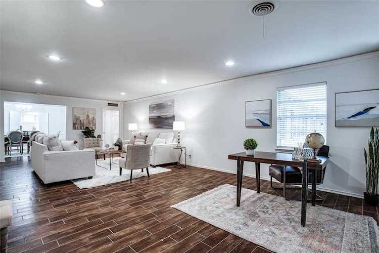 6215 Bandera Avenue #D Dallas, TX 75225