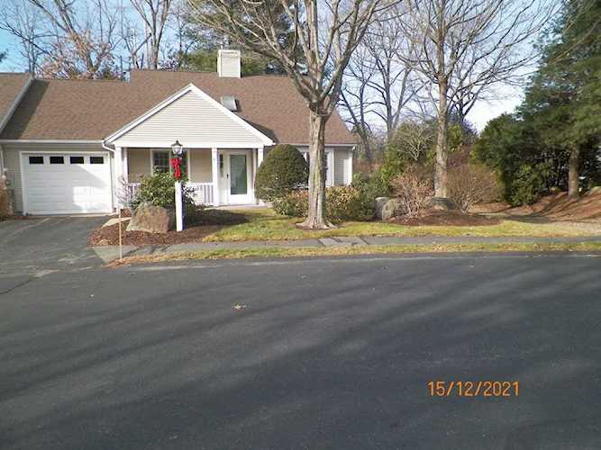 9 Dalton Dr #9 Shrewsbury, MA 01545
