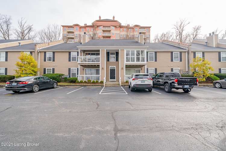 410 Mockingbird Valley Rd #45 Louisville, KY 40207