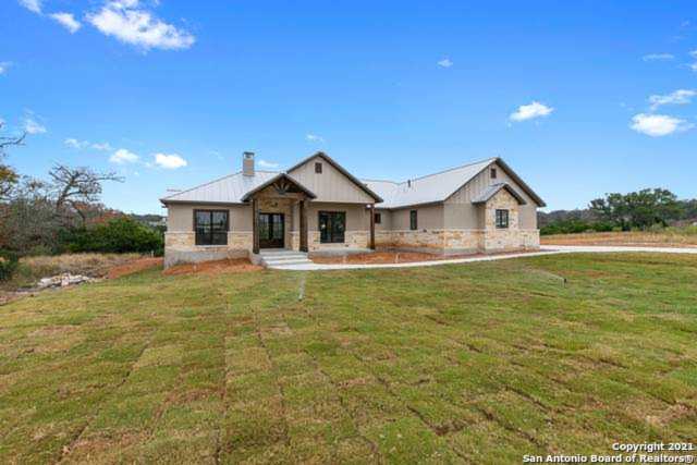 1058 Las Brisas Dr Canyon Lake, TX 78133