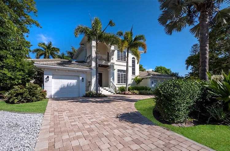 411 Pheasant WAY Sarasota, FL 34236