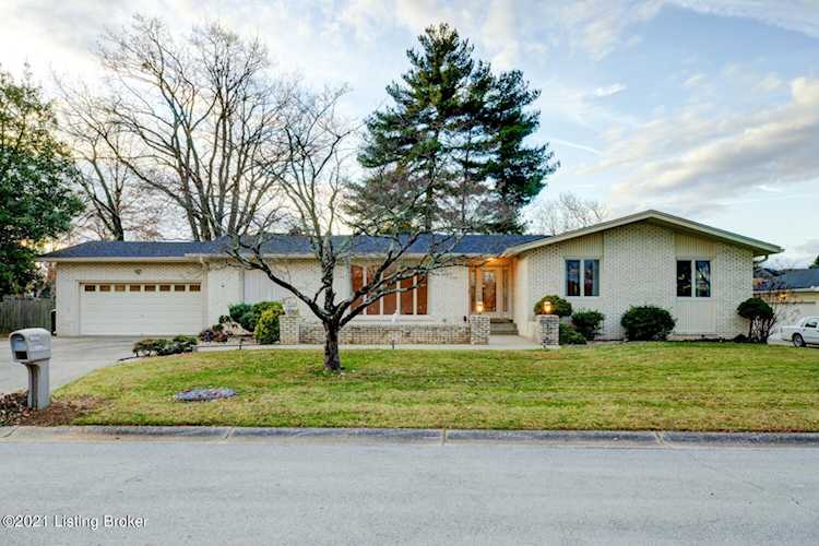 8204 Tillman Rd Louisville, KY 40222