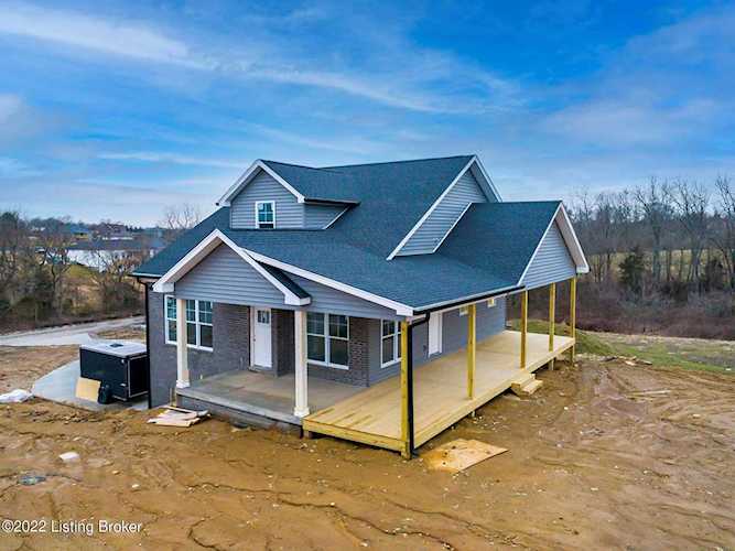 670 Crafton Dr Taylorsville, KY 40071