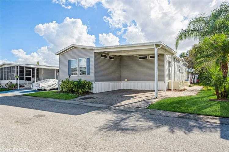287 Pelican Dr N Oldsmar, FL 34677