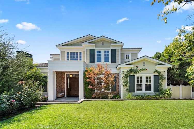 950 Volante Dr Arcadia, CA 91007