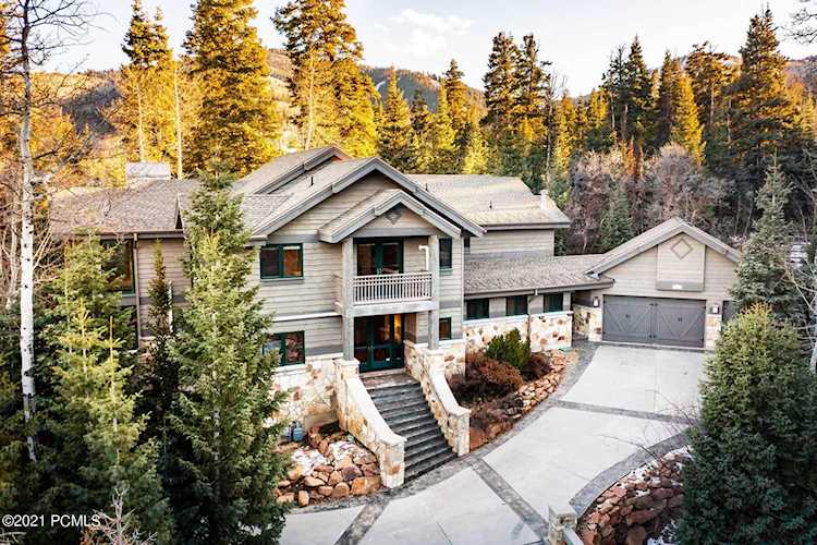 2350 W Red Pine Ct Park City, UT 84098