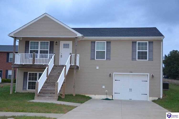 106 Bluebell Circle Radcliff, KY 40160
