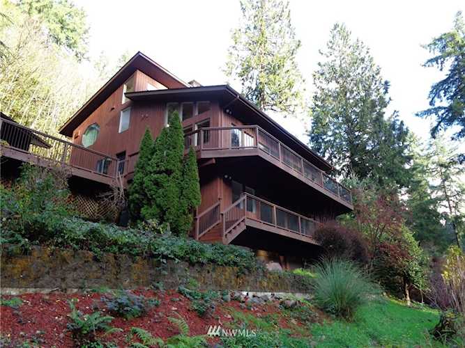 2433 Kalama River Rd Kalama, WA 98625