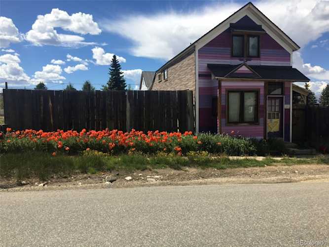 211 W 4th St Leadville, CO 80461