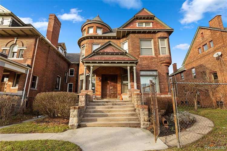 650 W Forest Ave #3 Detroit, MI 48201