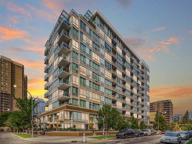 626 14 Ave SW #1010 Calgary, AB T2R 0X4