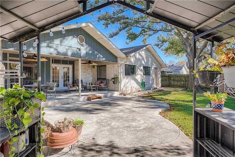 1317 Meadgreen CIR Austin, TX 78758