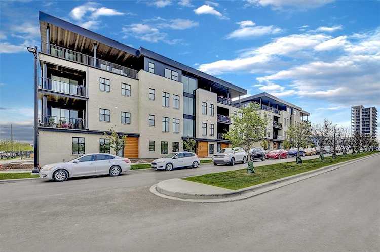 235 Lebel Crescent NW #202 Calgary, AB T3B 6M1