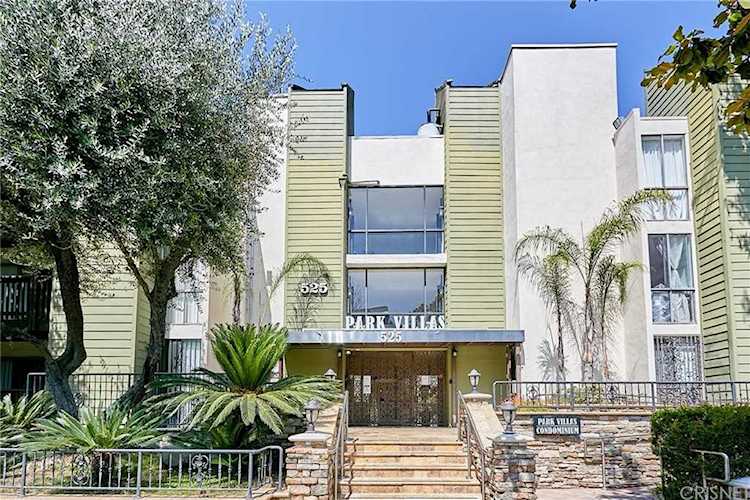 525 S Ardmore Ave #103, Los Angeles, CA 90020 | RubyHome Photo 1