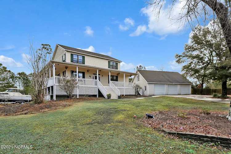 Home For Sale At 7940 Country Lakes Road, Wilmington NC 28411 $495,000 Photo 1