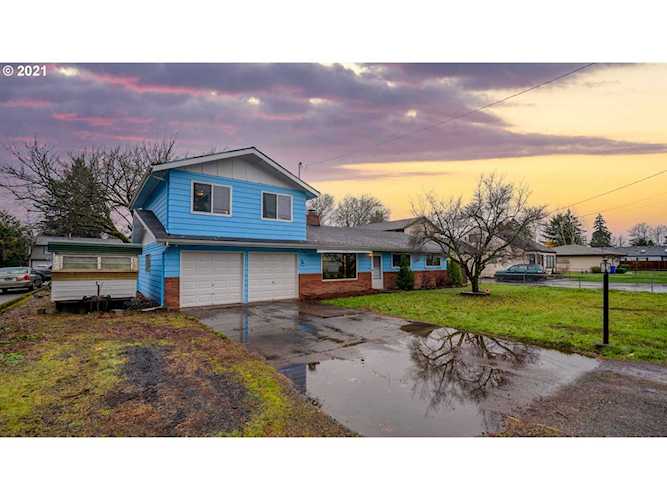13910 SE Bush St Portland, OR 97236