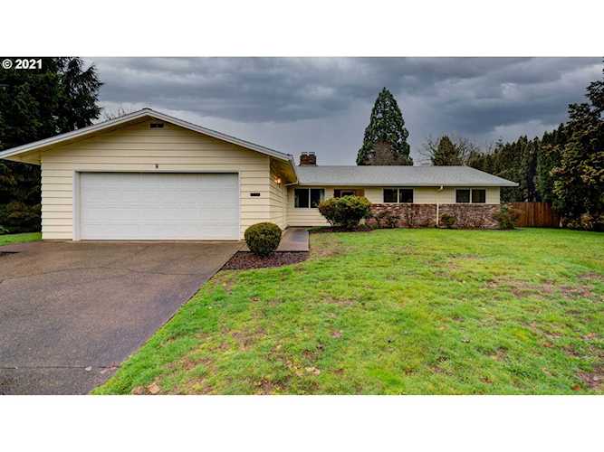 1819 Willamina Ave Forest Grove, OR 97116