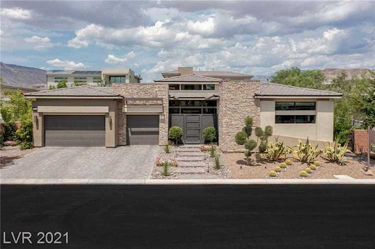 4207 Bronze Ridge St Las Vegas, NV 89135