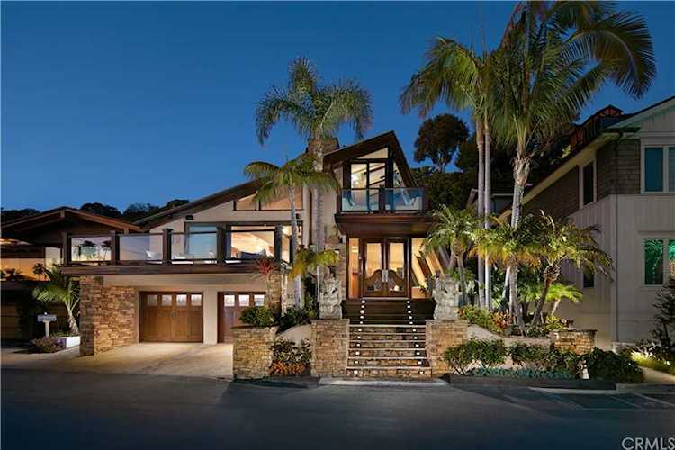 3150 Breakers Dr Corona Del Mar, CA 92625