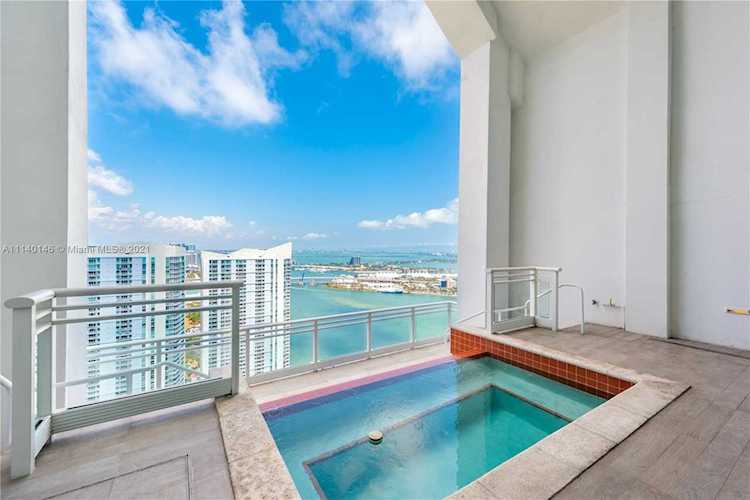 900 Brickell Key Blvd #PH3402 Miami, FL 33131