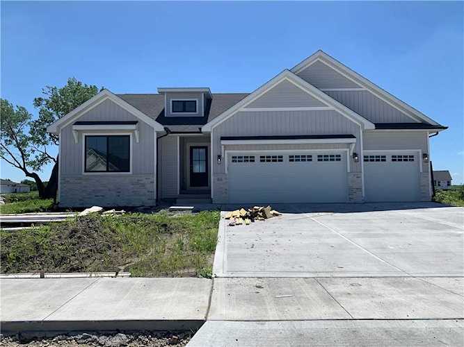 94 NW Landon Dr Bondurant, IA 50035