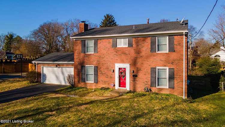 5811 Prince William St Louisville, KY 40207